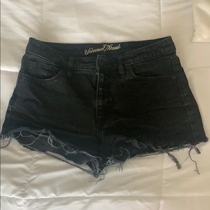 Universal Thread Black Jean Shorts